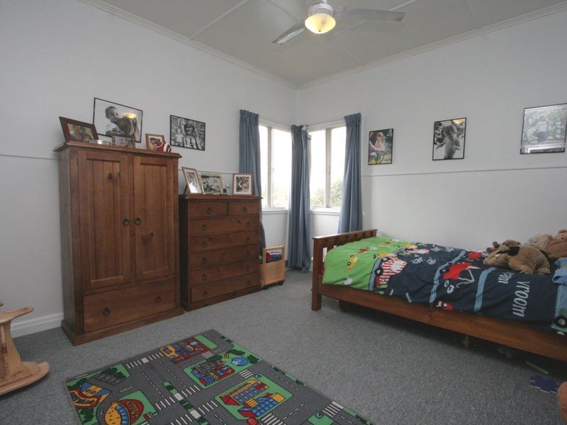 35a Siemons Street ONE MILE, Ipswich QLD 4305