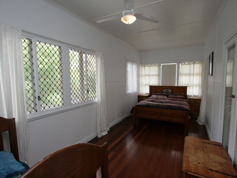 35a Siemons Street ONE MILE, Ipswich QLD 4305