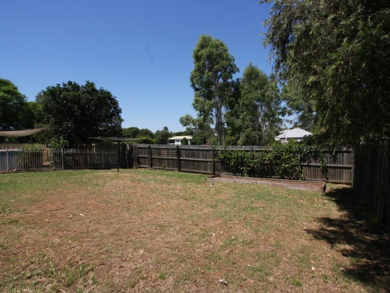 35a Siemons Street ONE MILE, Ipswich QLD 4305