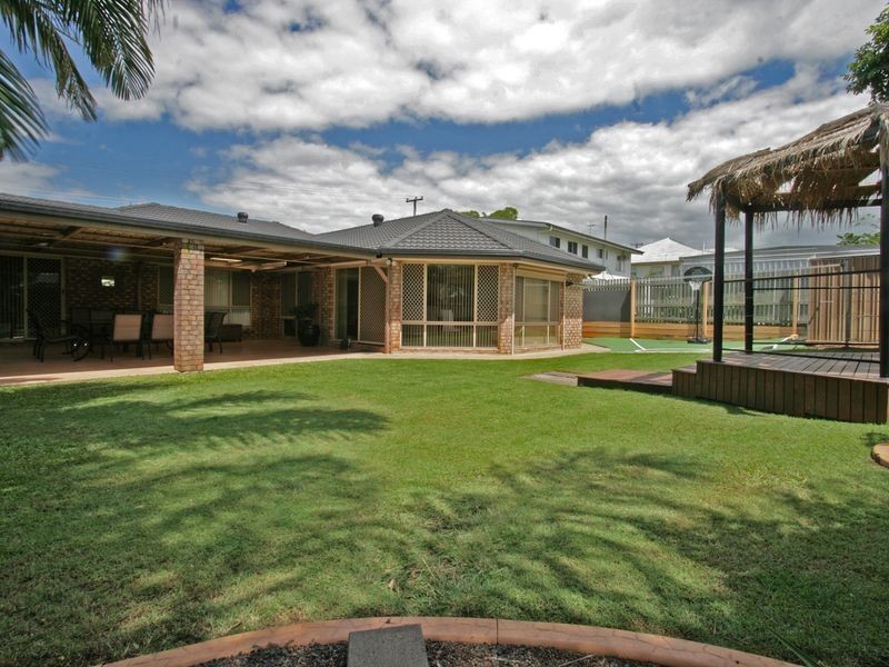 232 Edwards Street, Raceview QLD 4305