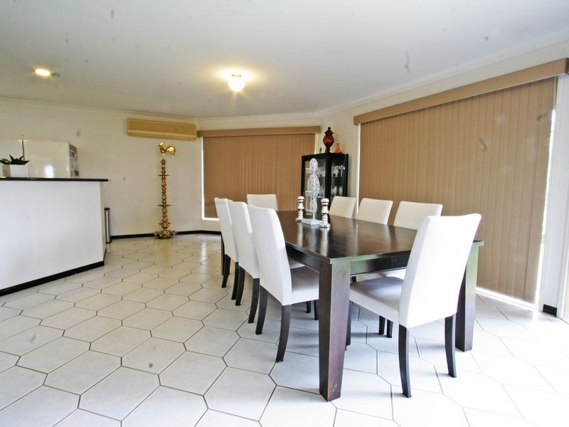 232 Edwards Street, Raceview QLD 4305