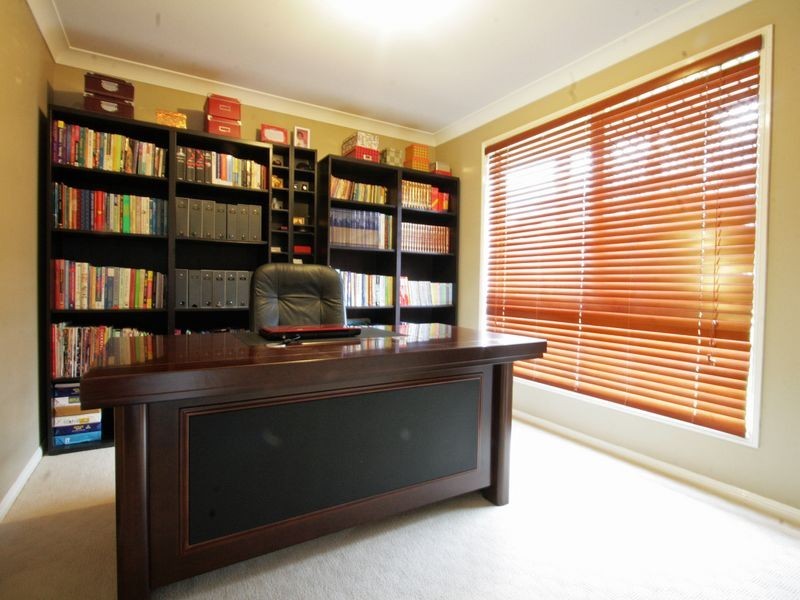 232 Edwards Street, Raceview QLD 4305