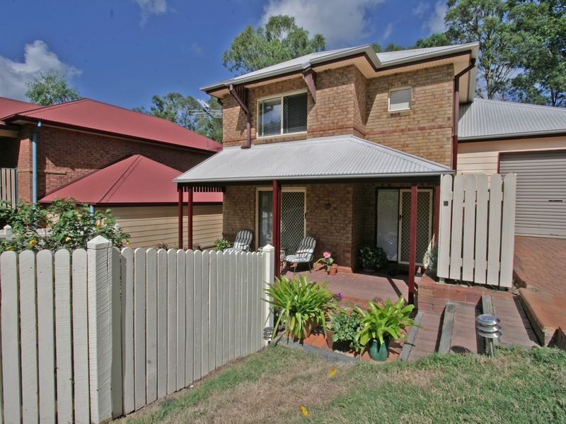 Unit 4/13 John Staines Crescent, North Ipswich QLD 4305