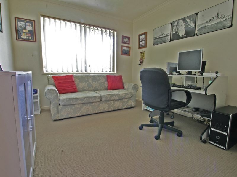 Unit 4/13 John Staines Crescent, North Ipswich QLD 4305