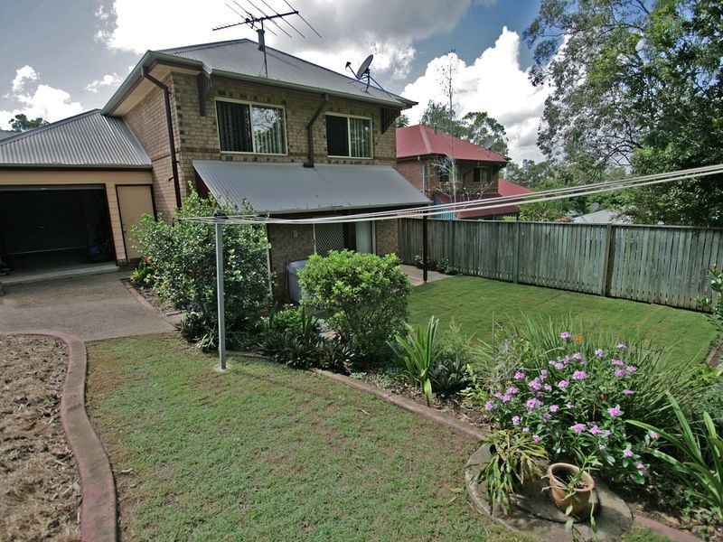 Unit 4/13 John Staines Crescent, North Ipswich QLD 4305