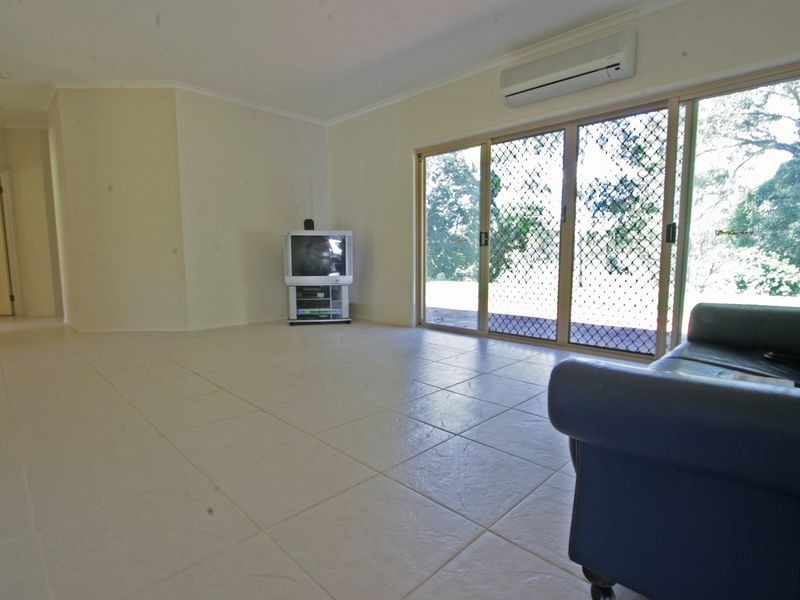 22 Islandview Street, Barellan Point QLD 4306