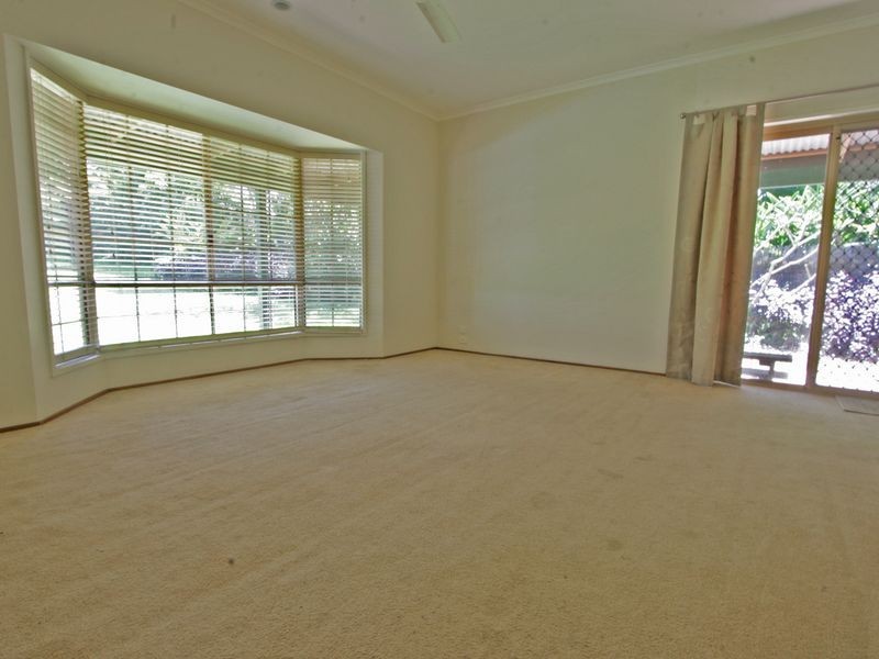 22 Islandview Street, Barellan Point QLD 4306