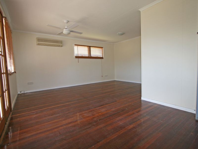 20 Flinders Drive, Leichhardt QLD 4305