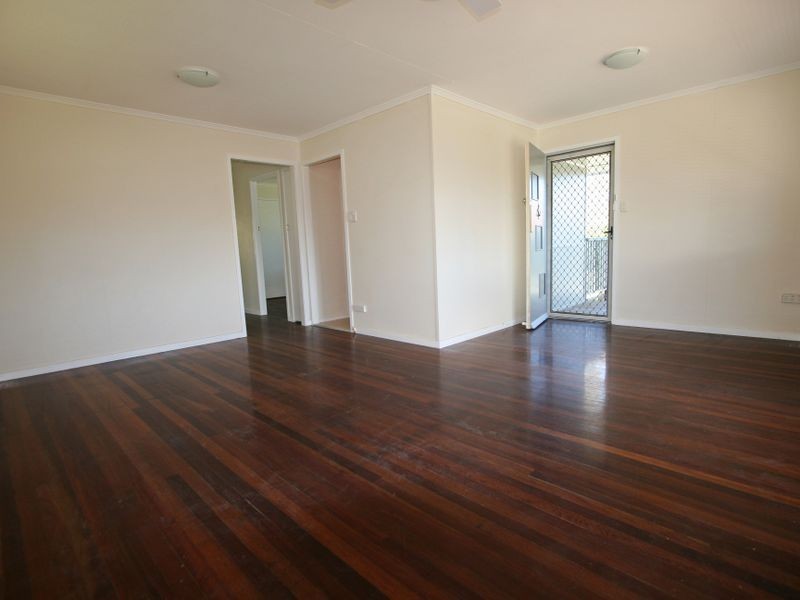 20 Flinders Drive, Leichhardt QLD 4305