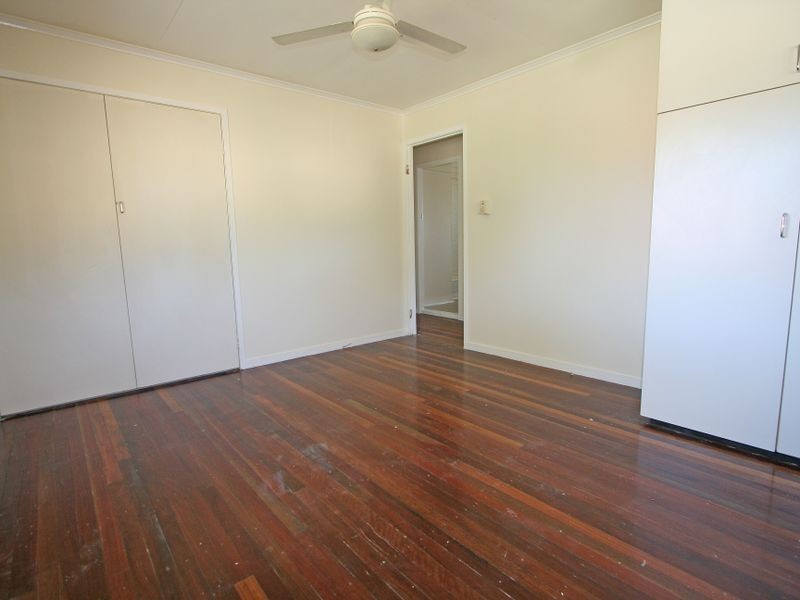 20 Flinders Drive, Leichhardt QLD 4305