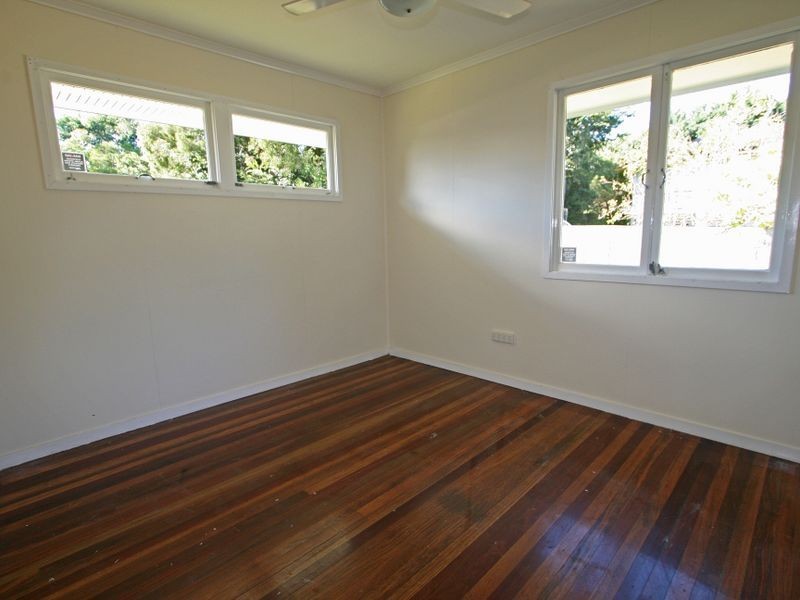 20 Flinders Drive, Leichhardt QLD 4305
