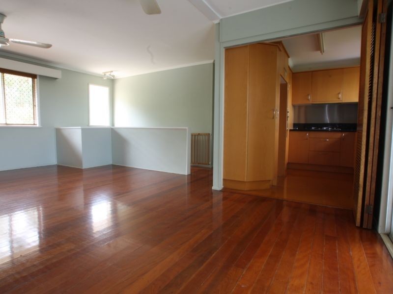 61 Quarry Street, Ipswich QLD 4305