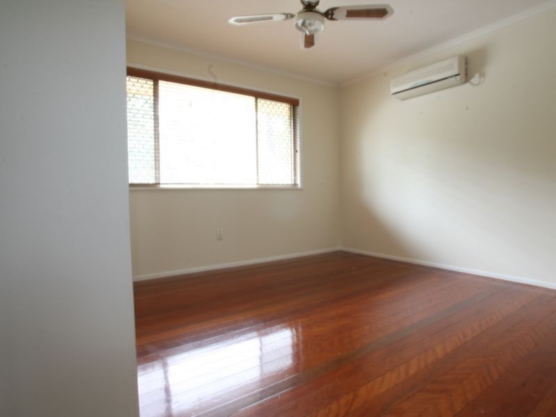 61 Quarry Street, Ipswich QLD 4305