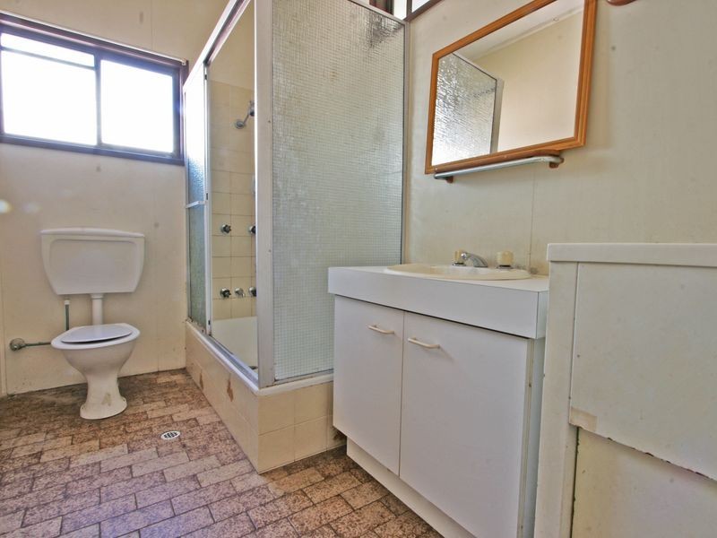 32 MacGregor Street Woodend, Ipswich QLD 4305