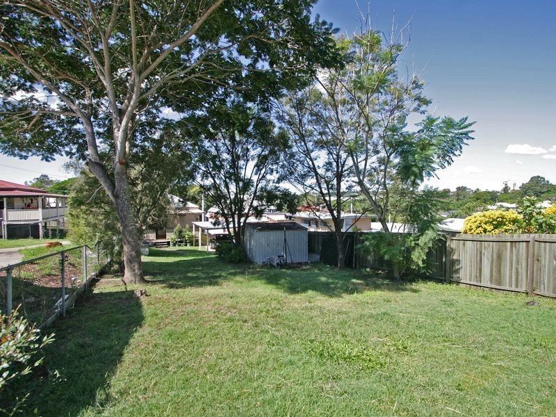 32 MacGregor Street Woodend, Ipswich QLD 4305