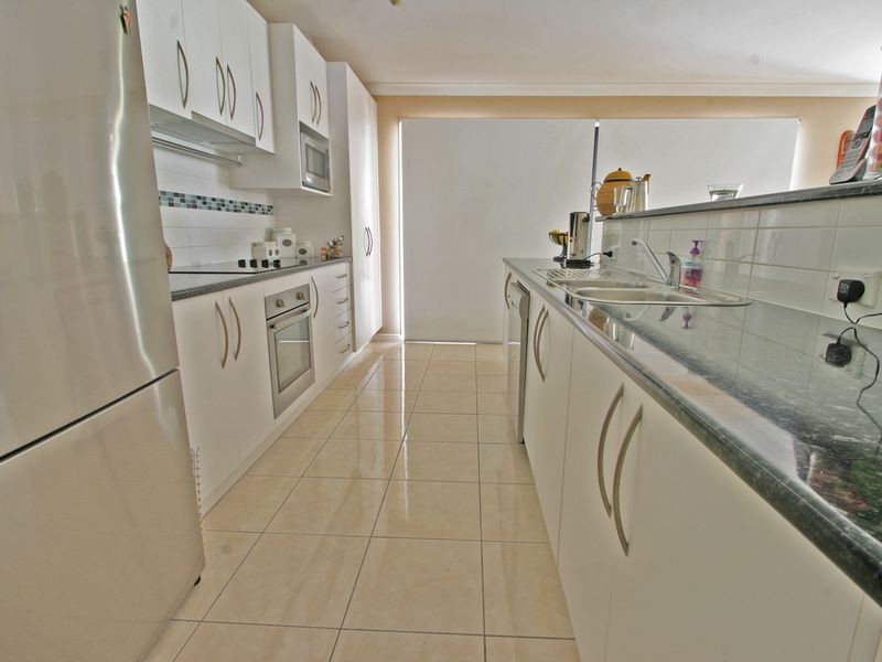 2 Bayley Road, Pine Mountain QLD 4306