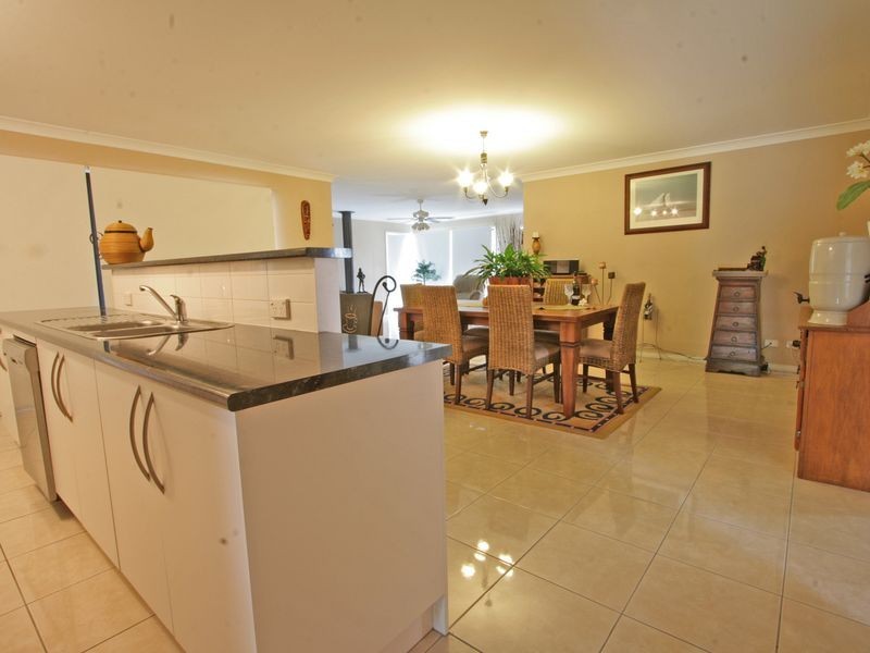 2 Bayley Road, Pine Mountain QLD 4306