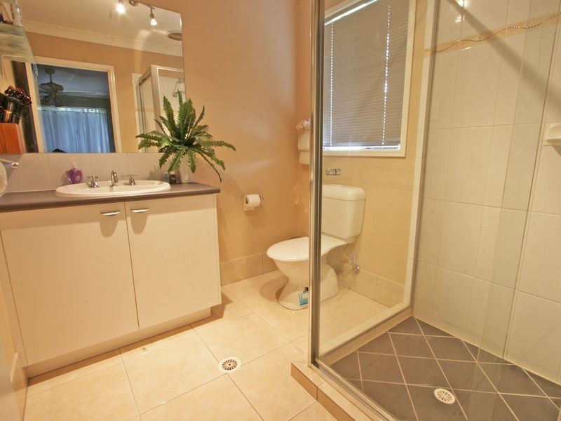 2 Bayley Road, Pine Mountain QLD 4306