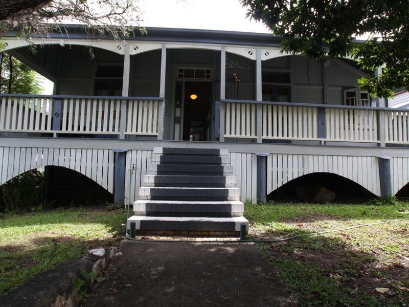 19 Omar Street, West Ipswich QLD 4305