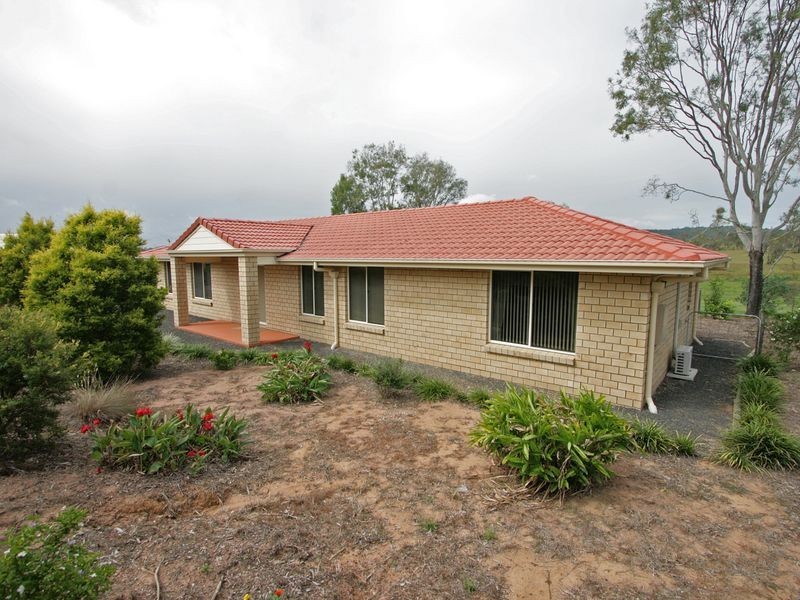 6 Lowien Close, Kensington Grove QLD 4341