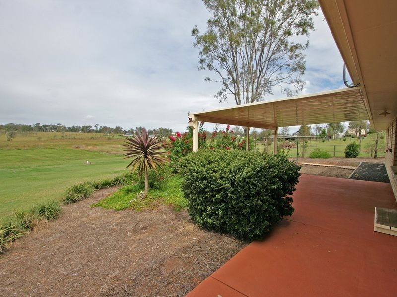 6 Lowien Close, Kensington Grove QLD 4341