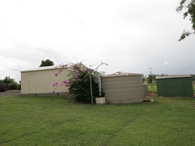 6 Lowien Close, Kensington Grove QLD 4341