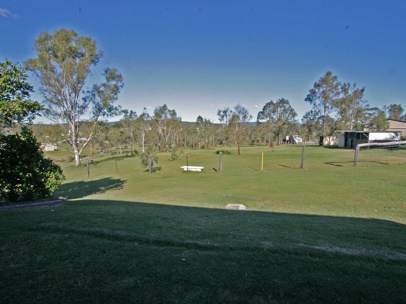 62 Hannant Road, Kensington Grove QLD 4341