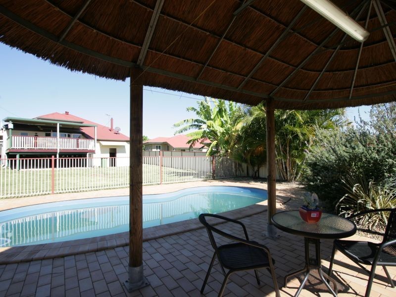 30 Wattle Street, North Booval QLD 4304