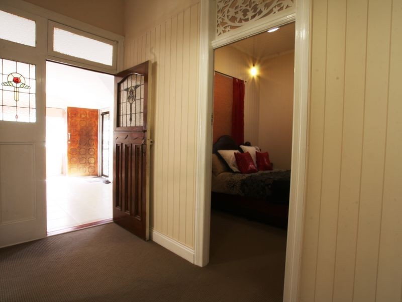 7 Norman Street, East Ipswich QLD 4305