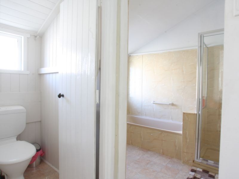 7 Norman Street, East Ipswich QLD 4305