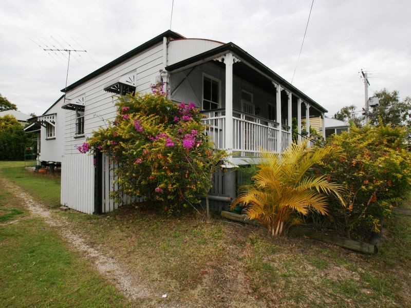 78 Warwick Road, Ipswich QLD 4305