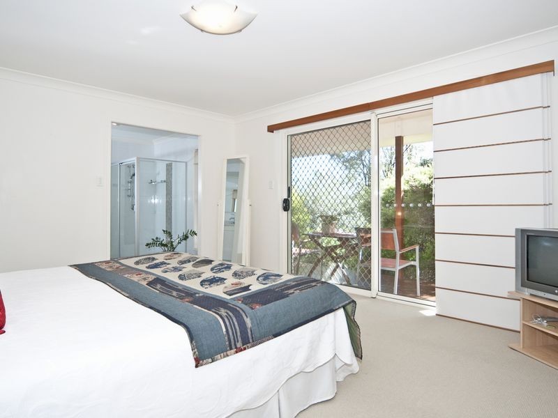 4 Scott Place, Kensington Grove QLD 4341