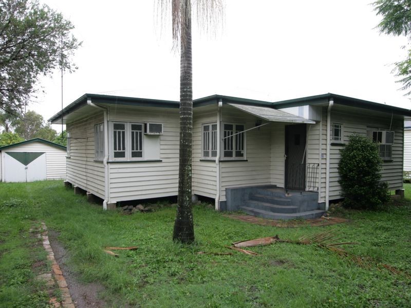 33 River Road, Dinmore QLD 4303