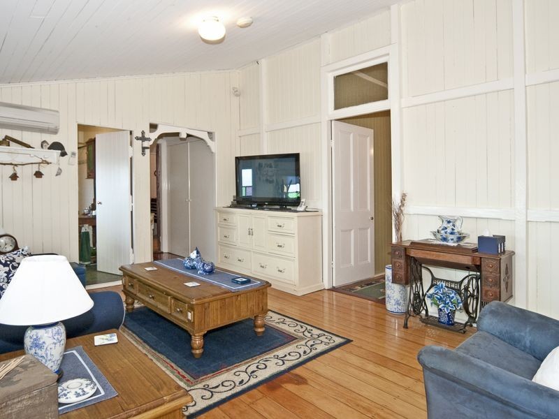 1 Briggs Road, Ipswich QLD 4305