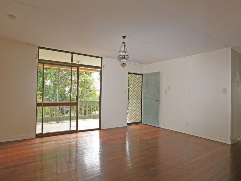 14 Acacia Street, Lowood QLD 4311