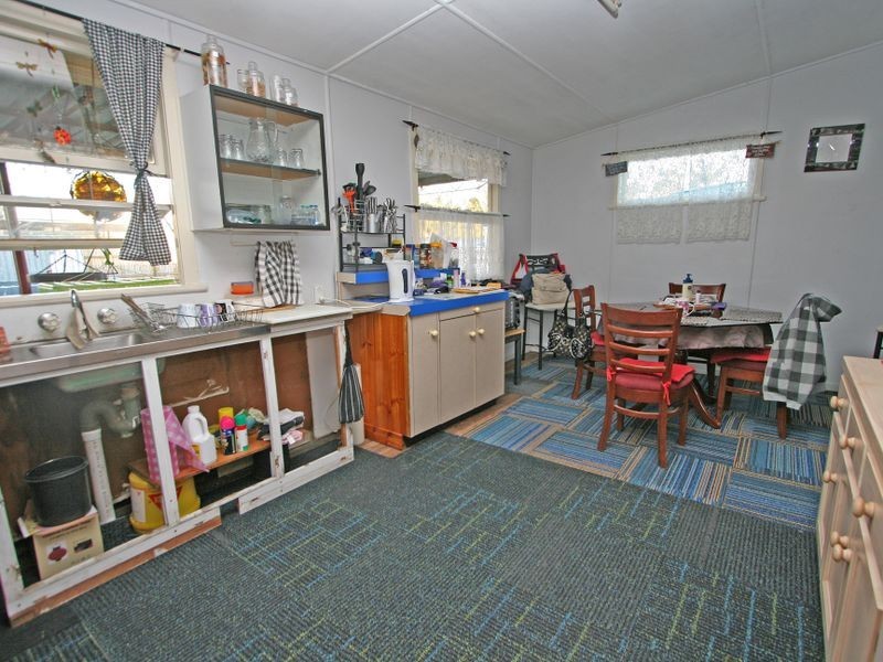 11 Tarcoola Street, East Ipswich QLD 4305