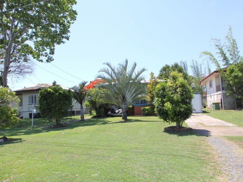 2 Dinmore Street, Dinmore QLD 4303