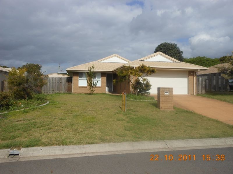 8 Westminster Crescent, Raceview QLD 4305