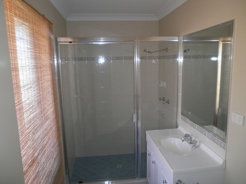 7 Hilldean Drive, Raceview QLD 4305