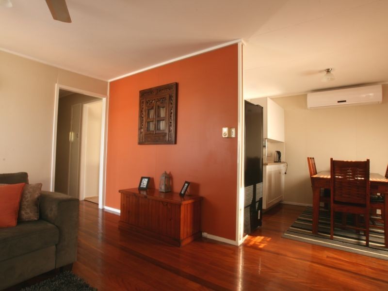 16 Kynance Street, Leichhardt QLD 4305