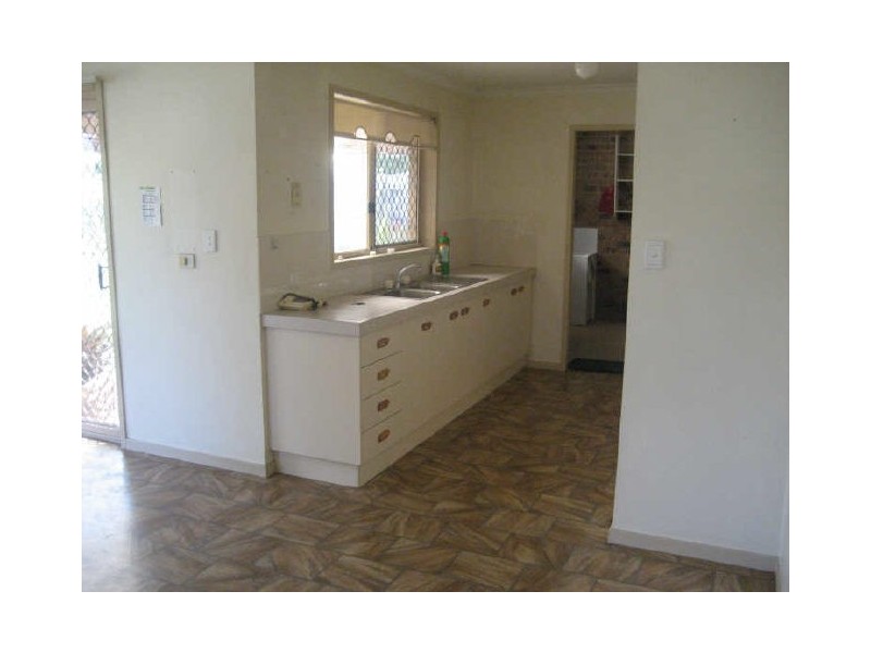6 Haswell Court, Raceview QLD 4305