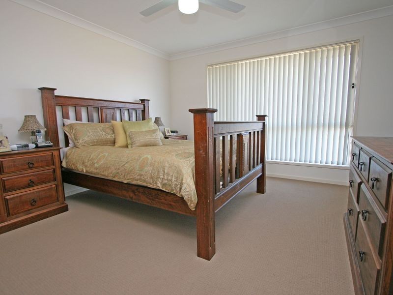 13 Harwood Street, Kensington Grove QLD 4341