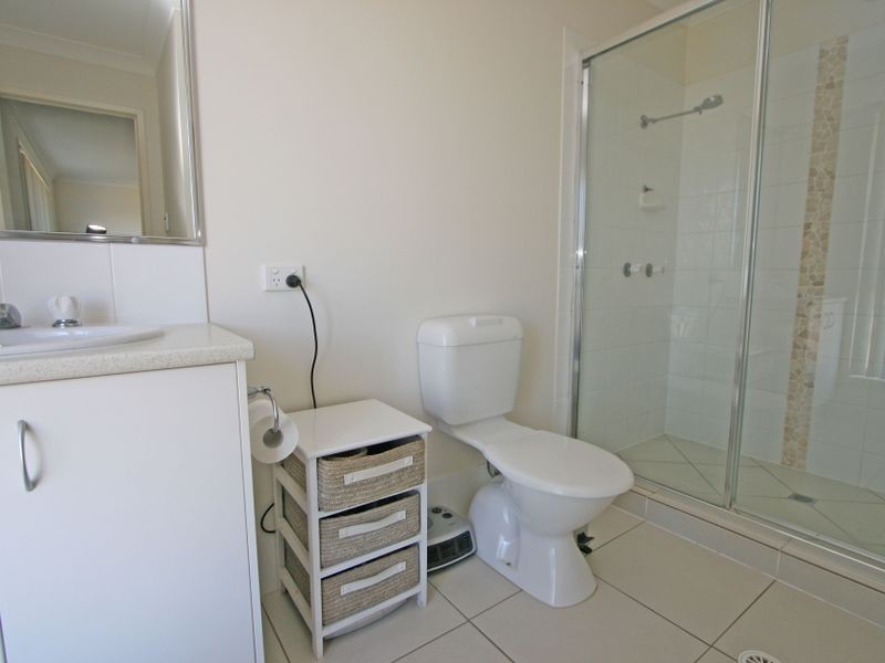 13 Harwood Street, Kensington Grove QLD 4341