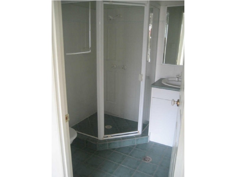 1 Kathleen Place, Yamanto QLD 4305