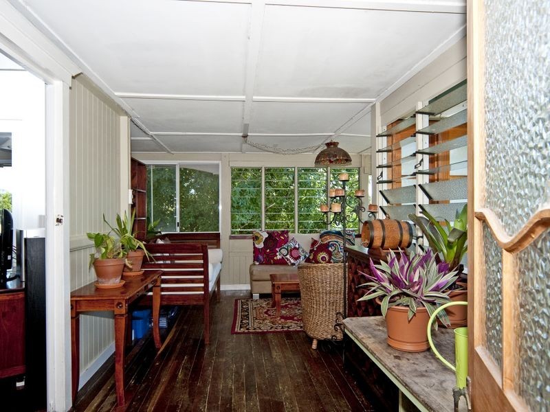 10 View Street, Woodend QLD 4305