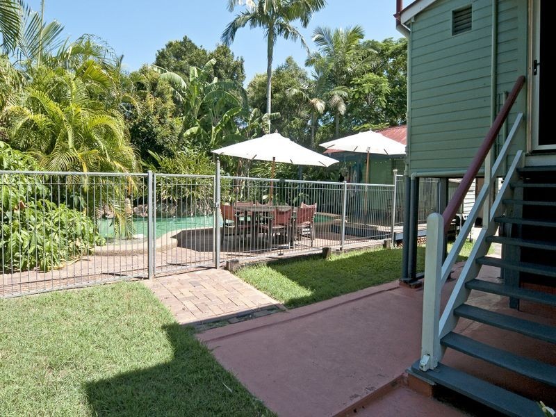 10 View Street, Woodend QLD 4305