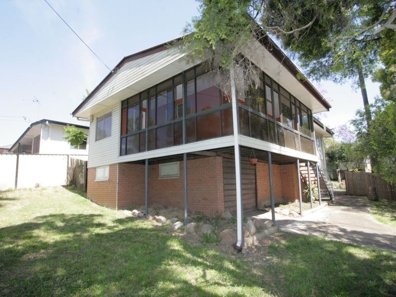 77 Jacaranda Street, East Ipswich QLD 4305