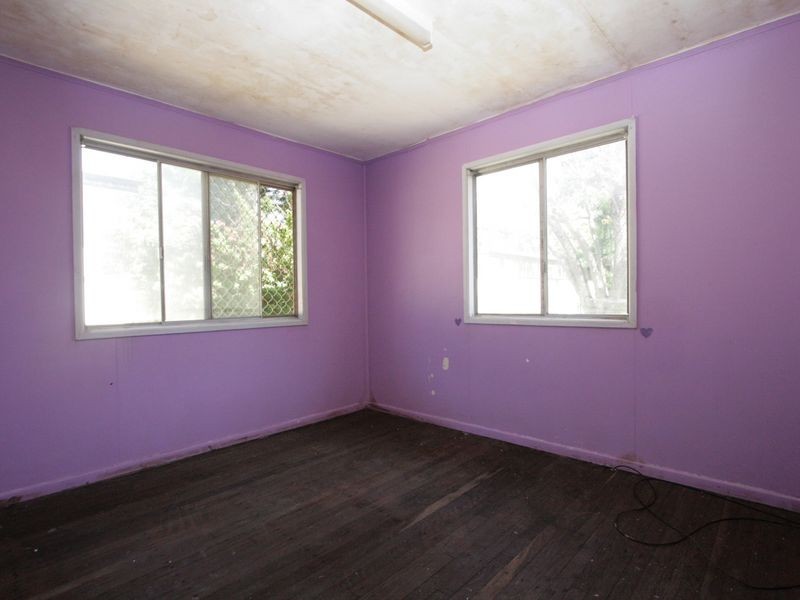 77 Jacaranda Street, East Ipswich QLD 4305