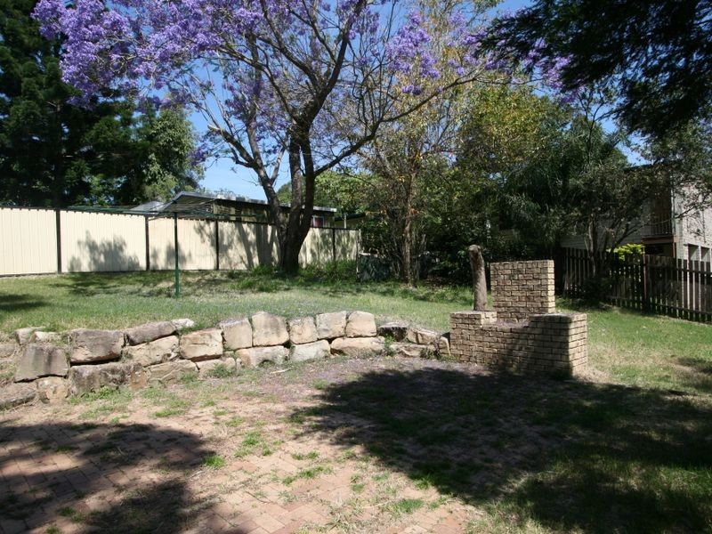 77 Jacaranda Street, East Ipswich QLD 4305