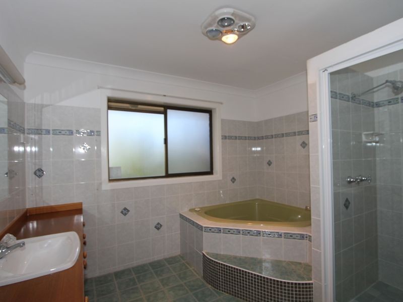 113 Lindemans Road, Lowood QLD 4311